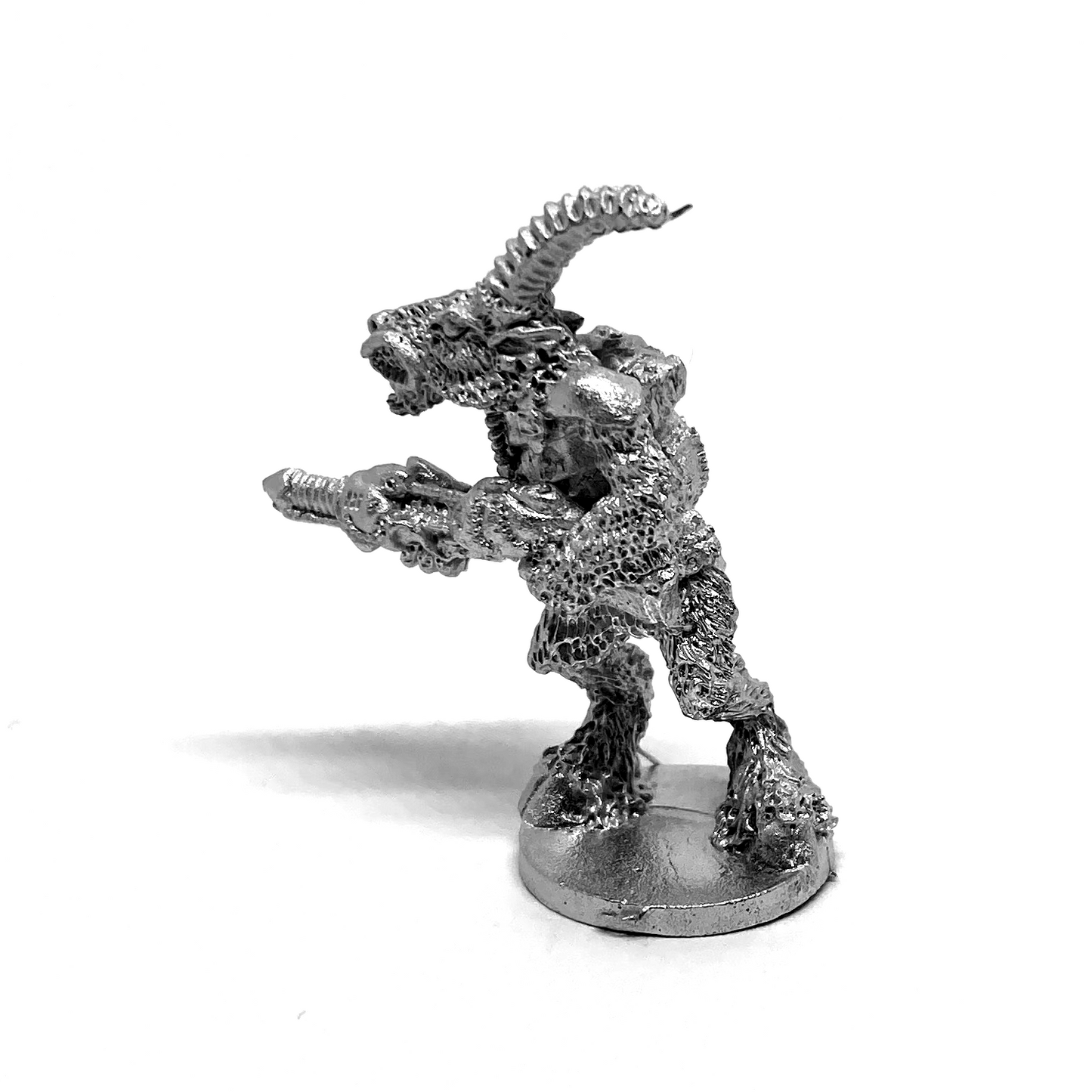 Phagon beastmen with Laser Rifle, Advancing & Firing