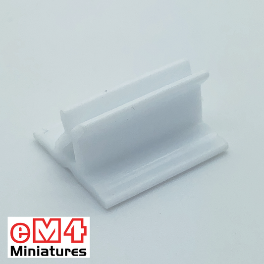 20 x 18mm Card Stands x 20 Various Colours-White