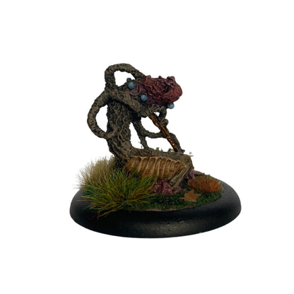 Servitor Of The Other Gods Crouching