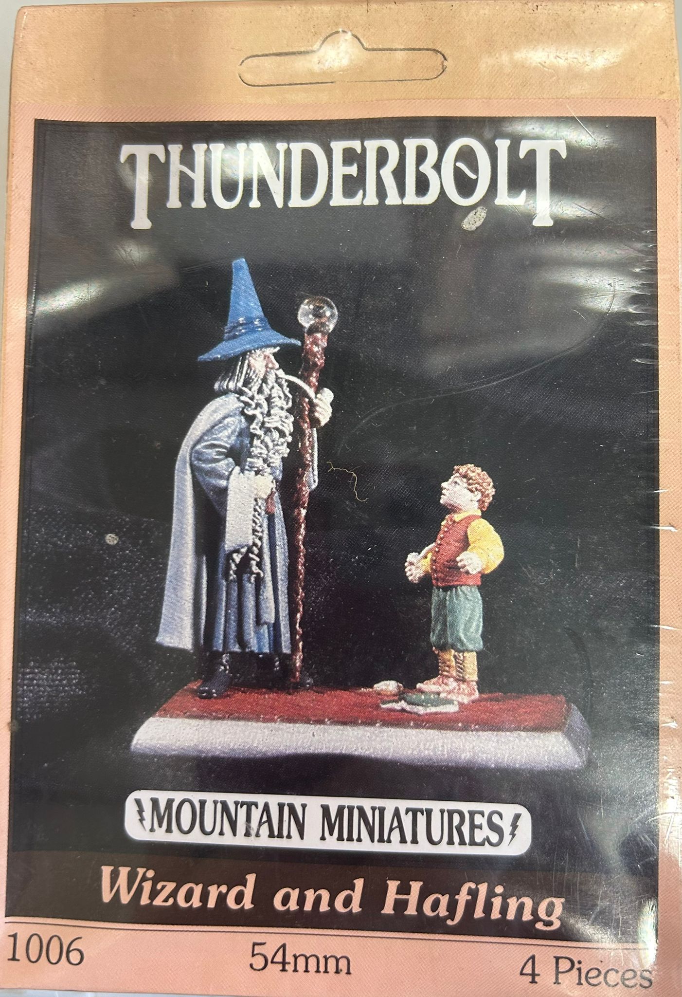 Thunderbolt Minaitures Wizard And Halfing