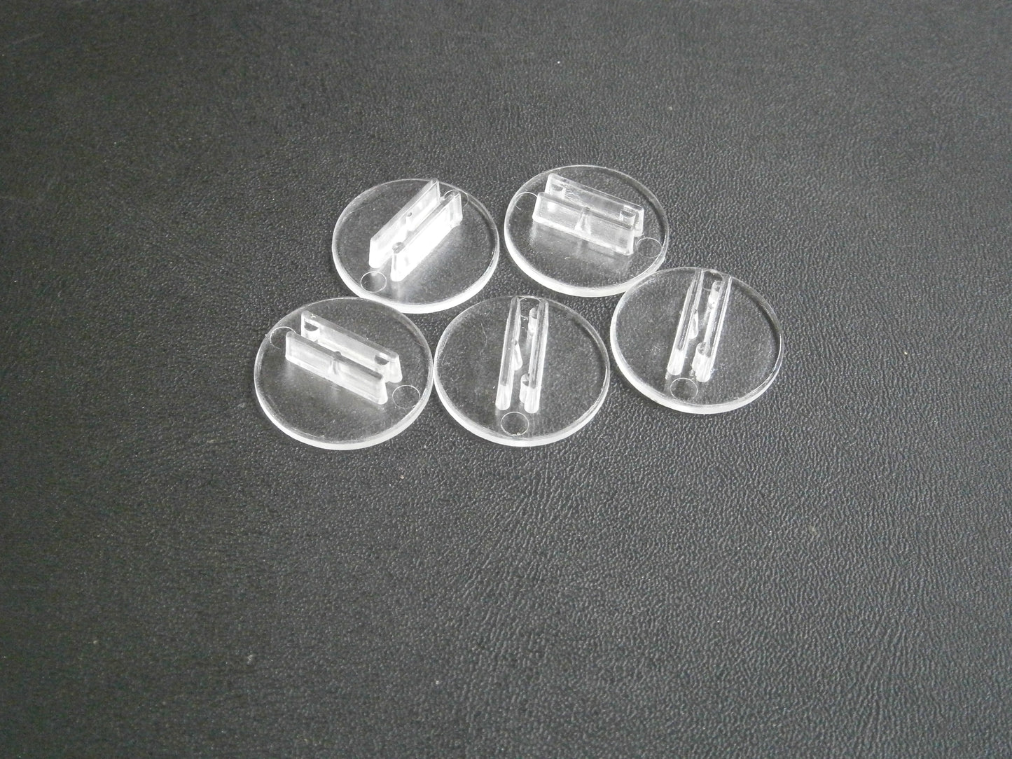 20mm Round Card Stands x 20 Various Colours-Clear