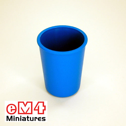 Small dice cup