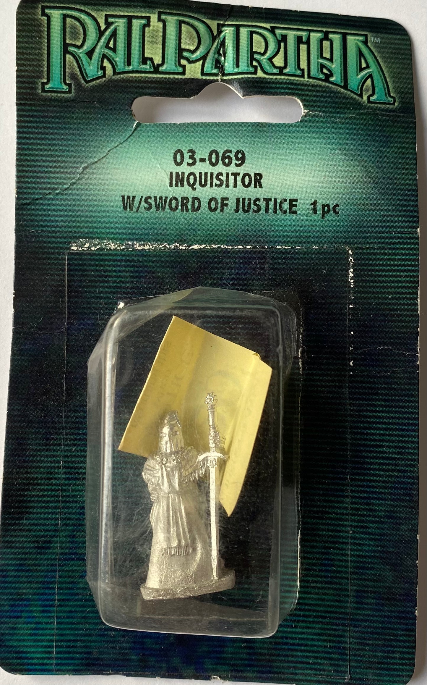 Ral Partha 03-069 Inquisitor w/sword of justice